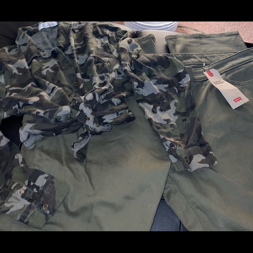 Olive green Levi’s